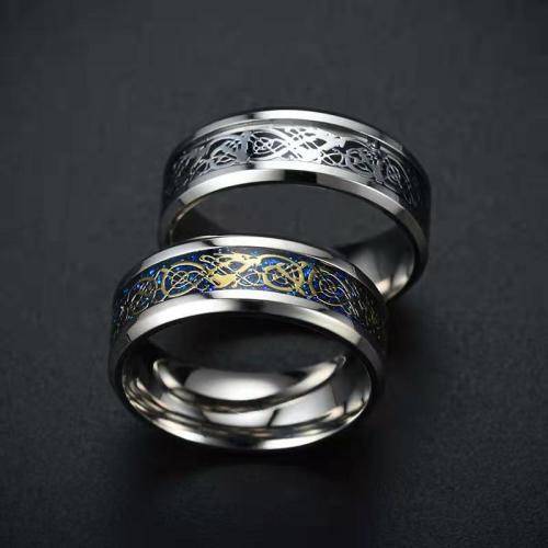 Mens Titanium Celtic Dragon Design Wedding Band. Ring Size 6,7,8,9,10,11,12,13